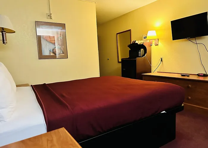 Rodeway I-40 Inn