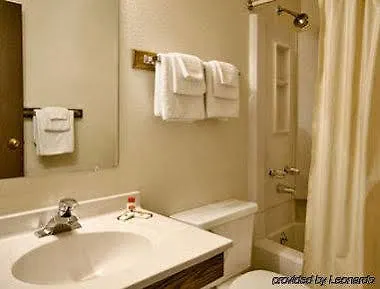Rodeway I-40 Inn